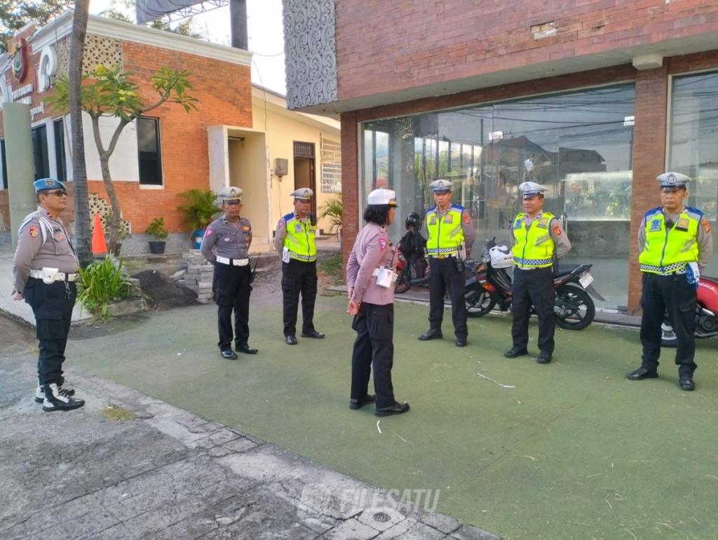 Apel Fungsi Sebagai Bentuk Kedisiplinan Dan Kesiapsiagaan Polsek&nbsp;Denbar