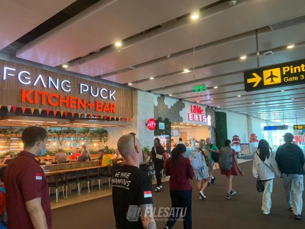 Pria Australia pelaku KDRT dan pria Nigeria Over stay Dideportasi Rumah Detensi Imigrasi Denpasar