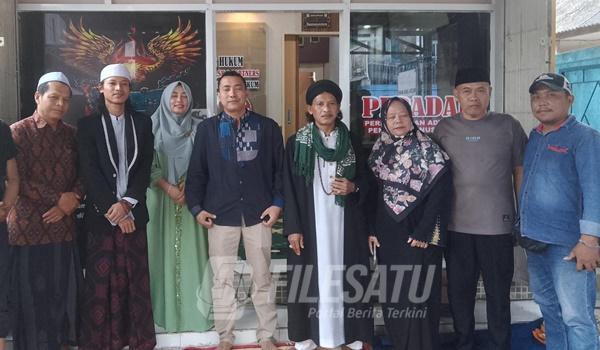 Keren, Advokat Muda Eko Budiyanto SH dan Siti Hamidah, SH Bikin Kantor Baru di&nbsp;Jajag
