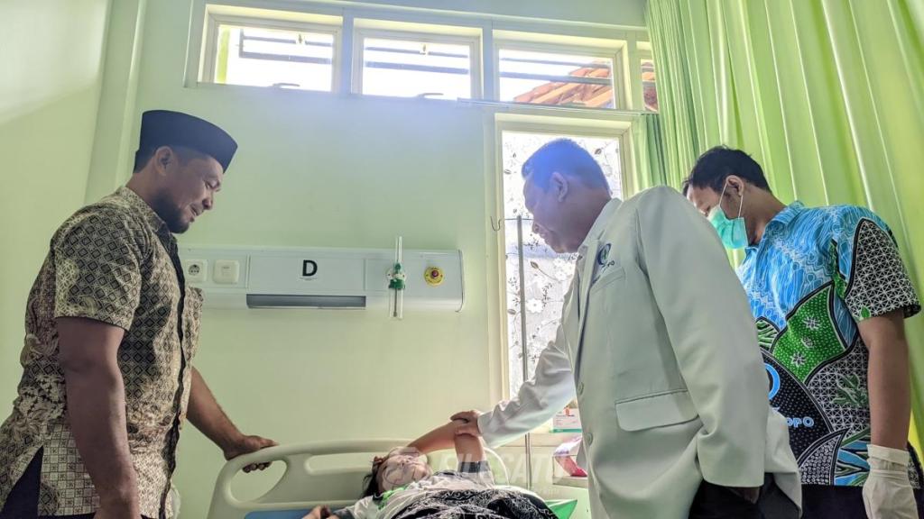 Luar Biasa, Antusias Ratusan Anak Ikut Khitan Massal di RSUD Dolopo