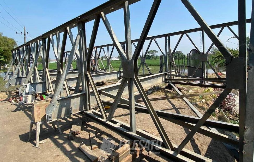 Rangkai Jembatan Bailey, Targetkan Selesai Dalam 6&nbsp;Hari