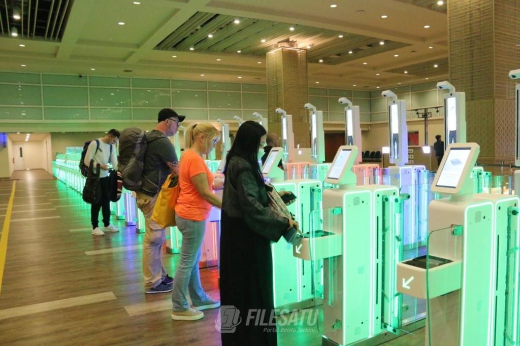 Bali Tetap Jadi Destinasi Favorit: 10 Negara Penyumbang Wisatawan Mancanegara&nbsp;Terbanyak