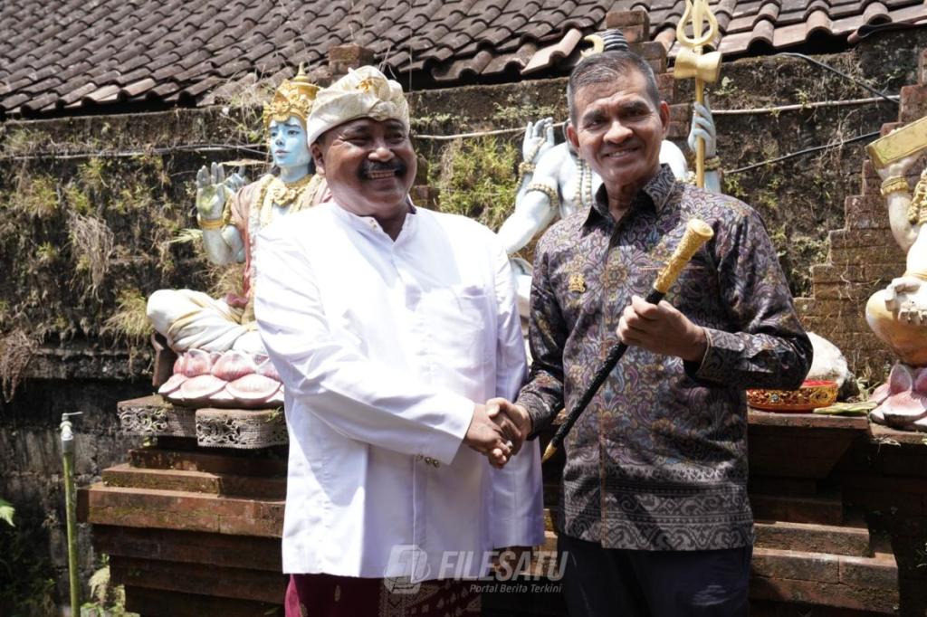 Simakrama Pangdam Zamroni di Puri Blahbatuh&nbsp;Bali