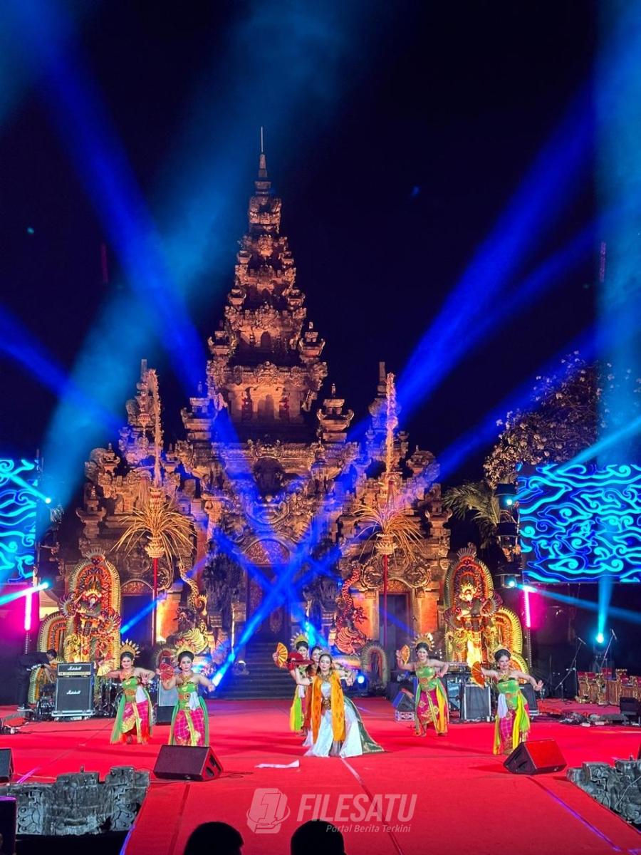 Warga Binaan Lapas Perempuan Kerobokan Tampil Memukau Pada Festival Kekayaan&nbsp;Intelektual